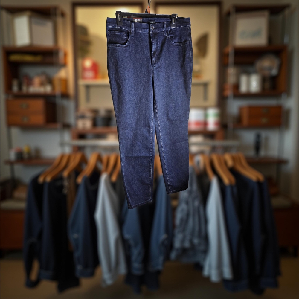 NWT Size 14 Express Denim skinny jeans